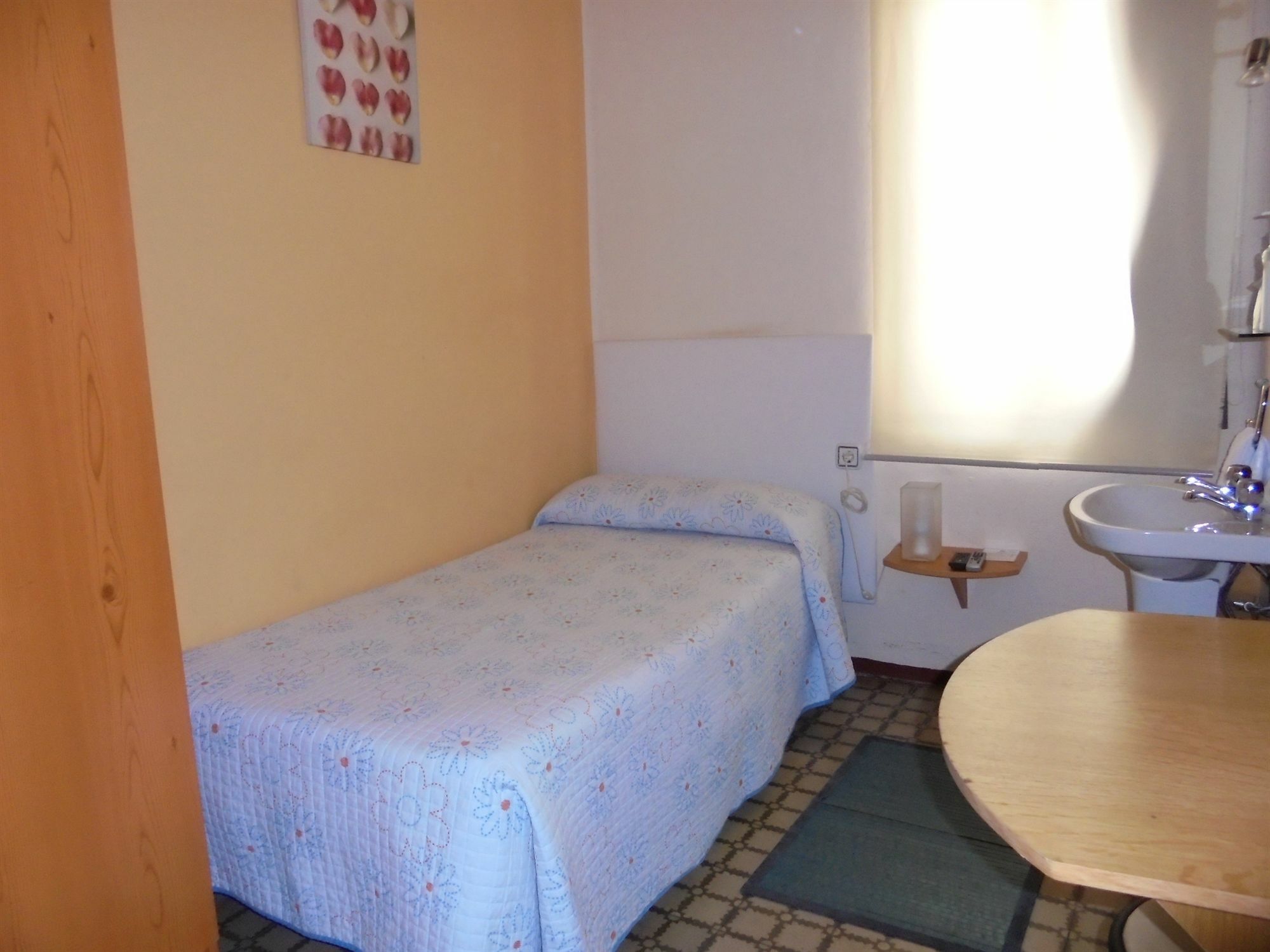 Hostal De Las Heras Badajoz Luaran gambar